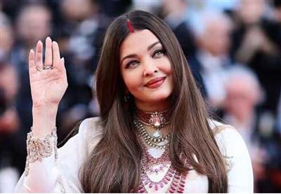 मिस वर्ल्ड से बॉलीवुड क्वीन तक, जानें ऐश्वर्या राय के बेमिसाल सफर की कहानी