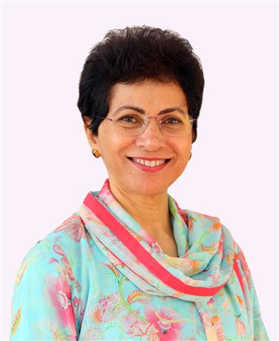 काम में लापरवाही बरतने वाले अधिकारियों को सांसद कुमारी सैलजा ने चेताया