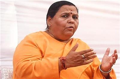 उमा भारती के लिए रिजर्व हुआ ऑपरेशन थिएटर, 13 मरीजों की सर्जरी टली, ‘VIP प्रोटोकॉल’ पर उठे सवाल..