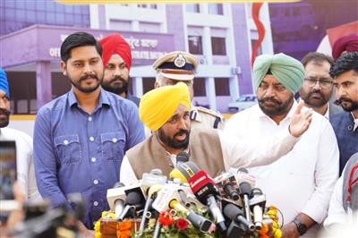 मुख्यमंत्री ने बटाला में नए बने तहसील कॉम्प्लेक्स को जनता को समर्पित किया