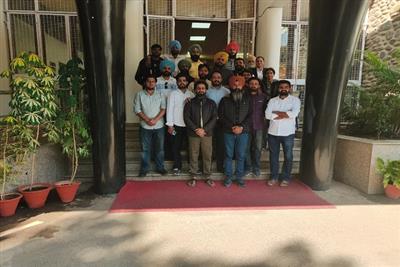 ਪੰਜਾਬ ਯੂਨੀਵਰਸਿਟੀ ਮਾਮਲਾ : VC ਨਾਲ ਮੀਟਿੰਗ ਮਗਰੋਂ ਵਿਦਿਆਰਥੀਆਂ ਨੇ ਕਰ 'ਤਾ ਵੱਡਾ ਐਲਾਨ