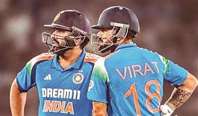 रोहित खेलेंगे विजय हजारे ट्रॉफी, कोहली पर सस्पेंस, बीसीसीआई के घरेलू क्रिकेट खेलने के निर्देश