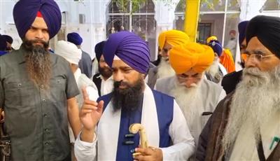 ਪੰਥ ਦੇ ਸਾਹਮਣੇ ਜਥੇਦਾਰ ਹਜ਼ਾਰ ਵਾਰ ਝੁਕੇਗਾ ਪਰ ਸਰਕਾਰਾਂ ਦੀ ਪ੍ਰਵਾਹ ਨਹੀਂ : ਜਥੇਦਾਰ ਗੜਗੱਜ