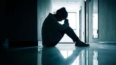 ग्रेटर नोएडा में 22 वर्षीय युवती ने किया सुसाइड, बहुमंजिला इमारत से लगाई छलांग