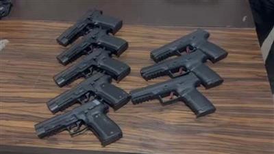 पाकिस्तान से भेजा गया हथियारों का जखीरा, दिल्ली पुलिस ने चार तस्करों को किया गिरफ्तार