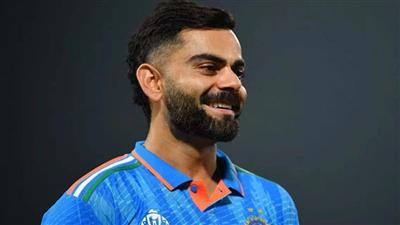 विराट कोहली पहुंचे रांची, एक झलक पाने को बेकरार दिखे फैंस