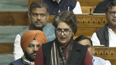 'वंदे मातरम् पर बहस बंगाल चुनाव के लिए हो रहा है', प्रियंका गांधी ने संसद में केंद्र सरकार को घेरा