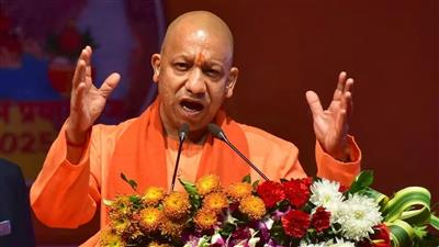 विदेशी आक्रांताओं का महिमामंडन करने वाले लोग ‘गुलामी की सोच' से ग्रस्त हैं: योगी