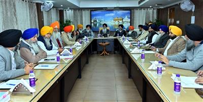 ਪਾਵਨ ਸਰੂਪਾਂ ਦਾ ਮਾਮਲਾ ਅਕਾਲ ਤਖ਼ਤ ਸਾਹਿਬ ’ਤੇ ਭੇਜਣ ਦਾ ਫੈਸਲਾ, ਅੰਤ੍ਰਿੰਗ ਕਮੇਟੀ ਦੀ ਮੀਟਿੰਗ 'ਚ ਹੋਈ ਚਰਚਾ