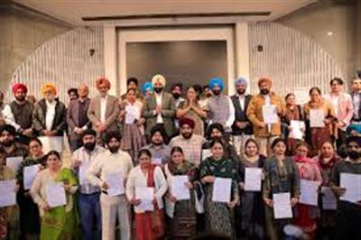 41 ਸਾਲ ਬਾਅਦ ਇਨਸਾਫ਼! '84 ਸਿੱਖ ਵਿਰੋਧੀ ਦੰਗਿਆਂ ਦੇ 36 ਪੀੜਤ ਪਰਿਵਾਰਕ ਮੈਂਬਰਾਂ ਨੂੰ ਮਿਲੀ ਨੌਕਰੀ