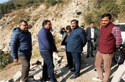 Himachal: मंडी की लाइफलाइन को बचाने खुद ग्राऊंड जीरो पर उतरे डिप्टी CM, जानिए क्या है 970 मीटर वाला प्लान