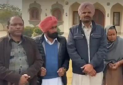 ਸਿੱਧੂ ਮੂਸੇਵਾਲਾ ਦੀ ਮਾਂ ਨੂੰ ਮਿਲਿਆ ਈਸਾਈ ਭਾਈਚਾਰਾ ਦਾ ਵਫਦ, ਮਤਭੇਦ ਦੂਰ