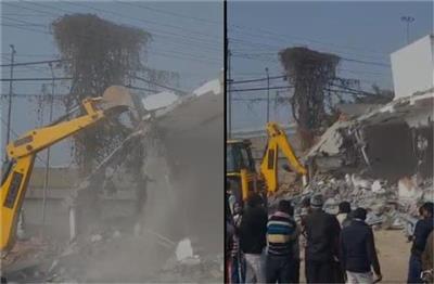 Haryana: इस शहर में तोड़ी गई अवैध कॉलोनी, DTP ने कहा- 18 एकड़ में बिना अनुमति के बसाई