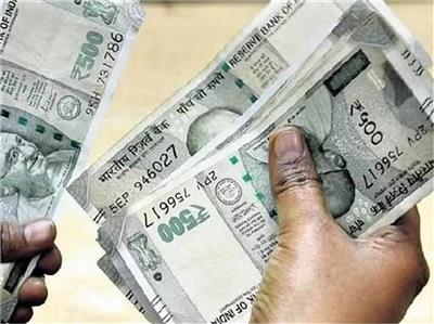 8th Pay Commission: केंद्रीय कर्मचारियों के लिए बड़ी खबर, 1 जनवरी 2026 से मिलेगा एरियर! सामने आया ताजा अपडेट