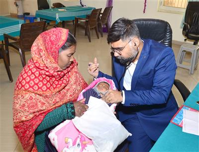 नि:शुल्क इलाज से राहत, सेवा का महाकुंभ अभियान निरंतर जारी