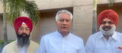 पूर्व मंत्री लालजीत भुल्लर के खिलाफ एफआईआर पर बोले सुनील जाखड़, 