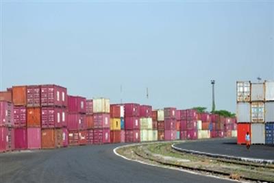 मध्य पूर्व में तनाव का असर! केंद्र ने एसईजेड यूनिट्स के लिए दरों में कटौती का ऐलान किया