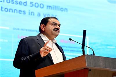 गौतम अदाणी ने 2030 तक अदाणी पोर्ट्स के लिए 1 अरब टन कार्गो संभालने का लक्ष्य निर्धारित किया