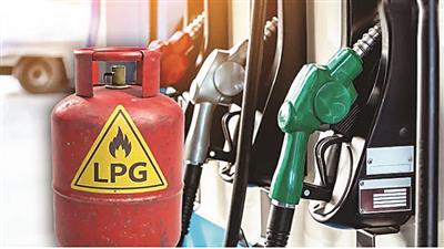 देश में कच्चे तेल का पर्याप्त भंडार, घबराहट में अधिक खरीददारी न करें लोग