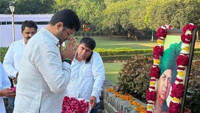 चौ. देवीलाल ने उसूलों पर चलते हुए ताउम्र देश हित में काम किया : दुष्यंत चौटाला
