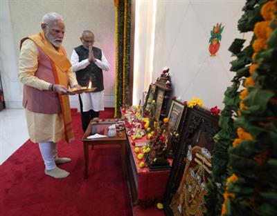 प्रधानमंत्री मोदी ने तमिल नव वर्ष की शुभकामनाएं दीं और उपराष्ट्रपति राधाकृष्णन से की मुलाकात