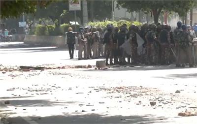 ਨੋਇਡਾ 'ਚ ਮੁੜ ਭੜਕੀ ਹਿੰਸਾ : ਸੈਕਟਰ-80 'ਚ ਪ੍ਰਦਰਸ਼ਨਕਾਰੀਆਂ ਵੱਲੋਂ ਪਥਰਾਅ, ਭਾਰੀ ਪੁਲਸ ਬਲ ਕੀਤੀ ਤਾਇਨਾਤ