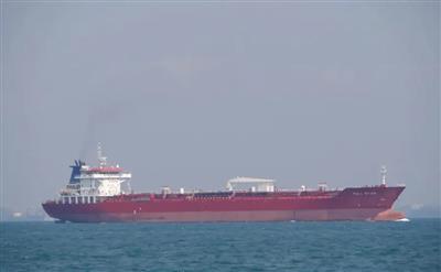 ਟਰੰਪ ਦੀ ਨਾਕਾਬੰਦੀ ਨੂੰ ਡ੍ਰੈਗਨ ਦੀ ਚੁਣੌਤੀ! ਧਮਕੀਆਂ ਦੇ ਬਾਵਜੂਦ ਹੋਰਮੁਜ਼ ਚੋਂ ਕੱਢ ਲਿਆ ਤੇਲ ਟੈਂਕਰ