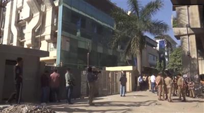 नोएडा : 2 दिन के बवाल के बाद थमा शोर, खुलीं फैक्ट्रियां, ड्रोन से निगरानी और उपद्रवियों पर डीएम की सख्त चेतावनी