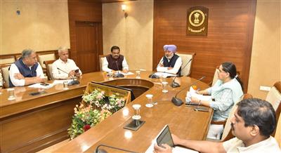 वित्त मंत्री हरपाल सिंह चीमा द्वारा ‘रंगला पंजाब विकास योजना’ के पहले चरण के विकास कार्य 15 मई तक पूरा करने की समय-सीमा निर्धारित