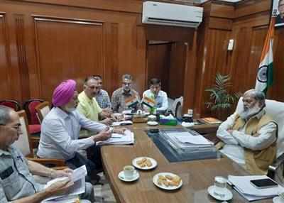 अंबाला छावनी बनेगा एयर कनेक्टिविटी हब, ऑफ-एयरपोर्ट कार्गाे टर्मिनल की भी तैयारी : अनिल विज