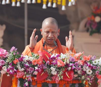 योगी आदित्यनाथ का ममता सरकार पर प्रहार: 