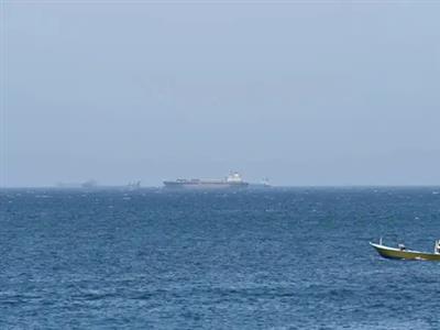 Hormuz 'ਚ ਵਪਾਰਕ ਜਹਾਜ਼ਾਂ 'ਤੇ ਗੋਲੀਬਾਰੀ, ਵਾਰਨਿੰਗ ਮਗਰੋਂ ਈਰਾਨ ਦੀ ਸਮੁੰਦਰੀ ਖੇਤਰ 'ਚ ਵੱਡੀ ਕਾਰਵਾਈ