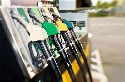 19 April Petrol Diesel Price: मिडिल ईस्ट में मची हलचल, जानें आज पेट्रोल-डीजल के भाव बढ़े या घटे? देखें Latest List