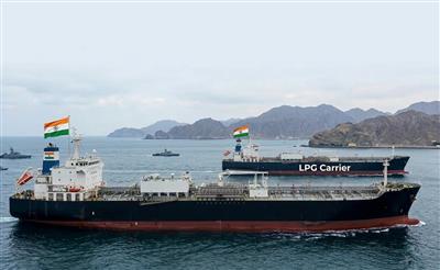 ਤੇਲ ਨਾਲ ਭਰੇ ਇਕ ਹੋਰ ਭਾਰਤੀ ਜਹਾਜ਼ ਨੇ ਪਾਰ ਕੀਤਾ ਹੋਰਮੁਜ਼ ! 4 ਮੁੜੇ ਵਾਪਸ