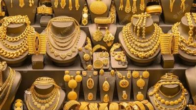 अमेरिका-ईरान तनाव का असर, सोना-चांदी गिरावट में खुले