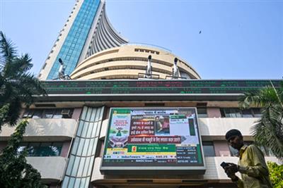 अमेरिका-ईरान में शांति वार्ता की उम्मीदों से भारतीय शेयर बाजार हरे निशान में खुला, रियल्टी और मेटल में तेजी 