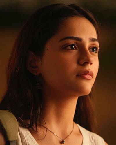 'ਸੈਯਾਰਾ' ਫੇਮ ਅਦਾਕਾਰਾ ਅਨੀਤ ਪੱਡਾ ਦੇ ਘਰ ਵਿਛੇ ਸੱਥਰ ! ਪੋਸਟ ਪਾ ਕੇ ਖ਼ੁਦ ਦਿੱਤੀ ਜਾਣਕਾਰੀ