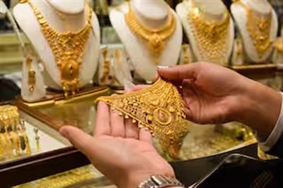 ਲਗਾਤਾਰ ਤੀਜੇ ਦਿਨ ਟੁੱਟੀਆਂ Gold-Silver ਦੀਆਂ ਕੀਮਤਾਂ, ਜਾਣੋ ਅੱਜ 24K/22K/18K ਦੇ ਭਾਅ