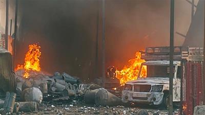 कबाड़ गोदाम में भीषण अग्निकांड, एक बच्ची समेत चार लोग जिंदा जले, कई झुलसे