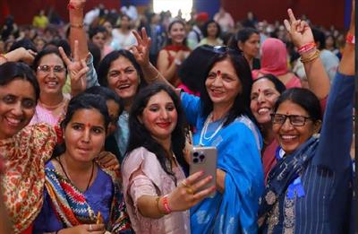 महाविद्यालय शिक्षा के साथ सांस्कृतिक और नैतिक मूल्यों को भी कर रहा सुदृढ़ : डॉ. कृष्ण लाल मिड्डा