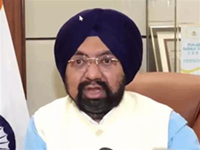 AAP में बगावत के बाद साहनी की सफाई: 