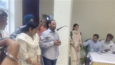 ਵਿਜੇ ਸ਼ਰਮਾ ਟਿੰਕੂ ਨੇ ਖਰੜ ਦੇ ਵਾਰਡ ਨੰਬਰ 13 ਵਿੱਚ ਕੀਤੀ ਮੀਟਿੰਗ