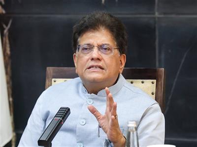 मध्य पूर्व में तनाव के बाद भी निर्यातकों में उत्साह बरकरार, हॉर्मुज के बंद होने से अलग-अलग मार्गों से हो रहा निर्यात: पीयूष गोयल