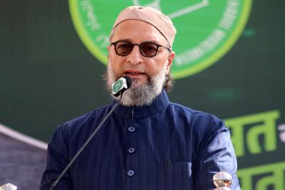 हज यात्रा का हवाई किराया बढ़ने पर ओवैसी ने जताई नाराजगी, कहा-यह उचित नहीं