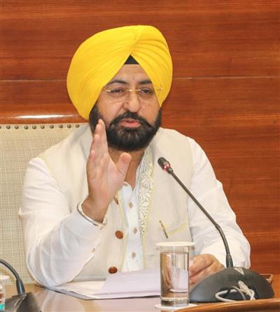 ਰੋਜ਼ਾਨਾ 1100 ਤੋਂ ਵੱਧ ਬਜ਼ੁਰਗਾਂ ਵਲੋਂ ਤੀਰਥ ਅਸਥਾਨਾਂ ਦੀ ਯਾਤਰਾ ਸਦਕਾ ਮਾਨ ਸਰਕਾਰ ਦੀ ਮੁੱਖ ਮੰਤਰੀ ਤੀਰਥ ਯਾਤਰਾ ਸਕੀਮ ਪੂਰੇ ਸਫ਼ਲ ਲੋਕ-ਪੱਖੀ ਉਪਰਾਲਿਆਂ ਵਿਚ ਸ਼ੁਮਾਰ