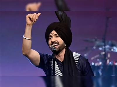 ''ਮੈਂ ਪਹਿਲਾਂ ਹੀ ਛੱਡ ਚੁੱਕਾਂ ਦੁਨੀਆ, ਹੁਣ ਮੌਤ ਦਾ ਕੋਈ ਡਰ ਨਹੀਂ..!'' ਲਾਈਵ ਕੰਸਰਟ 'ਚ ਭਾਵੁਕ ਹੋਏ ਦਿਲਜੀਤ