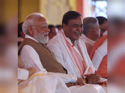 पीएम मोदी ने हिमंता सरमा को सीएम बनने पर दी बधाई, बताया बेहतरीन प्रशासक