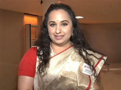 हेग में पीएम मोदी से मिलकर प्रवासी भारतीय हुए प्रसन्न, बोले- हमारे लिए ये गर्व के क्षण