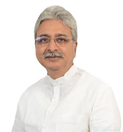 कांग्रेस की नीतियों और फैसलों का श्रेय लेने में लगी भाजपा सरकार : राव नरेंद्र सिंह