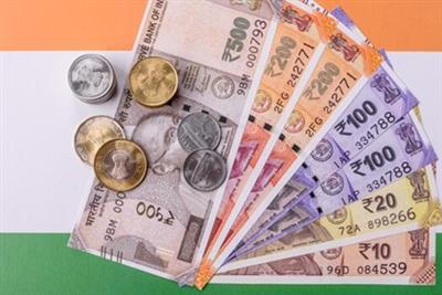 ਸਰਕਾਰ ਬਦਲਣ ਜਾ ਰਹੀ 1 ਰੁਪਏ ਤੋਂ ਲੈ 500 ਰੁਪਏ ਤਕ ਦੇ ਨੋਟ! RBI ਜਾਰੀ ਕਰੇਗਾ ਪਲਾਸਟਿਕ ਦੀ ਕਰੰਸੀ